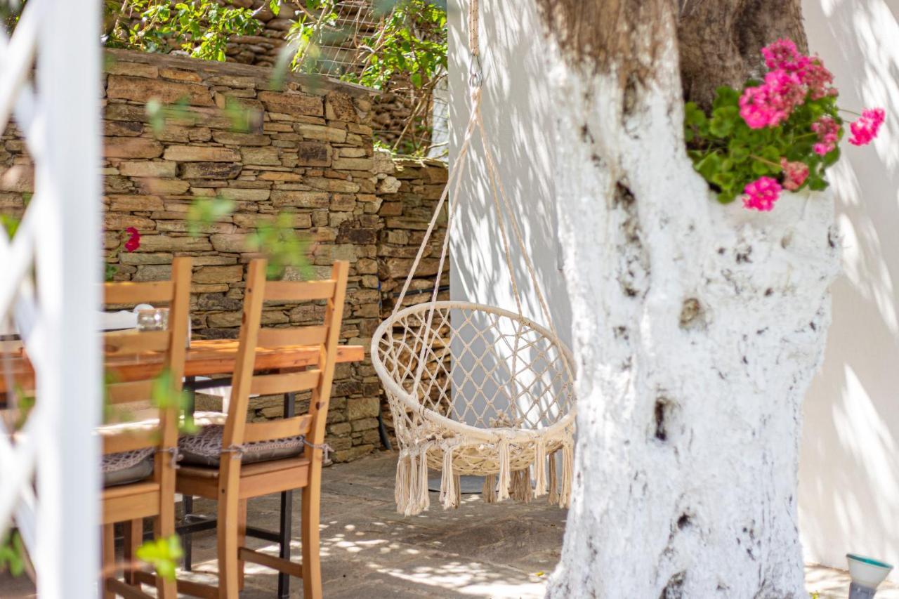 Small Paradise Andros Town Exterior photo